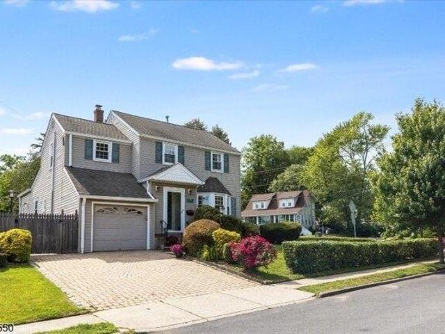 House for sale in Bloomfield, New Jersey