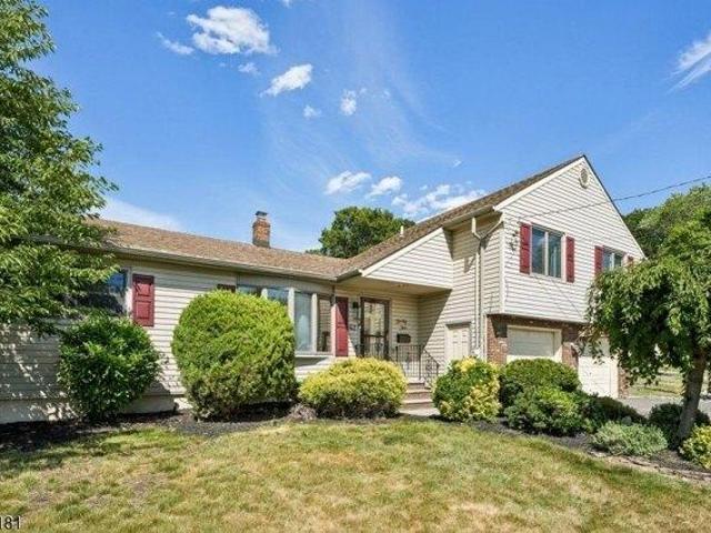 House for sale in Bloomfield, New Jersey