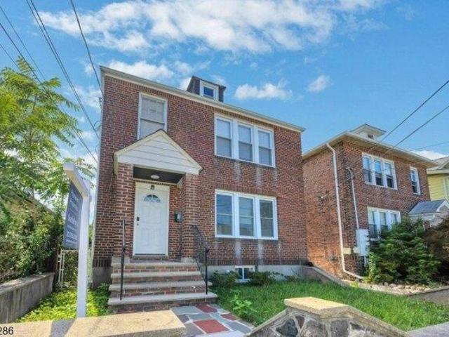 House for sale in Bloomfield, New Jersey
