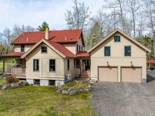 House for sale in Blue Hill, Maine