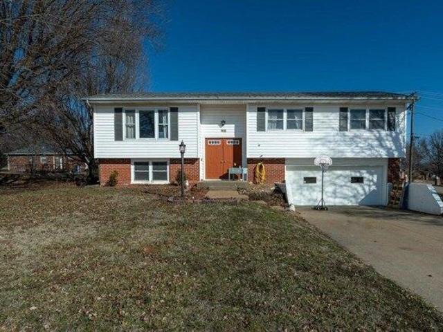 House for sale in Bolivar, Missouri