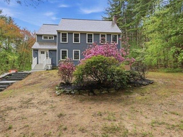 House for sale in Bolton, Massachusetts