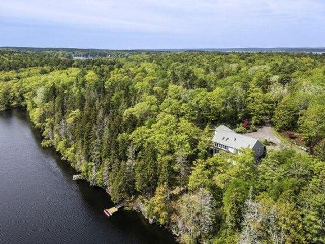 House for sale in Boothbay Harbor, Maine