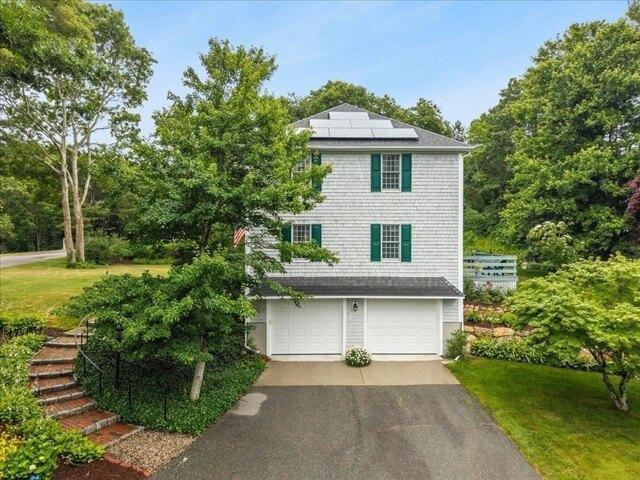 House for sale in Cataumet, Massachusetts
