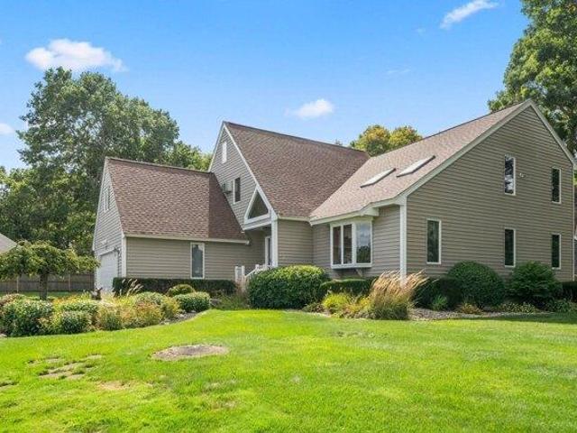 House for sale in Sagamore Beach, Bourne