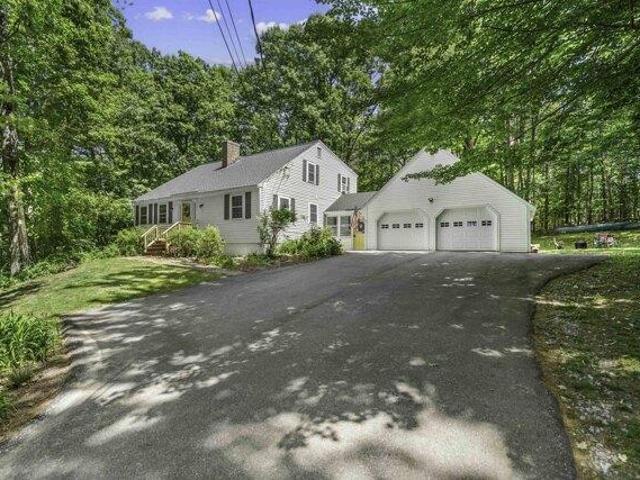 House for sale in New Hampshire