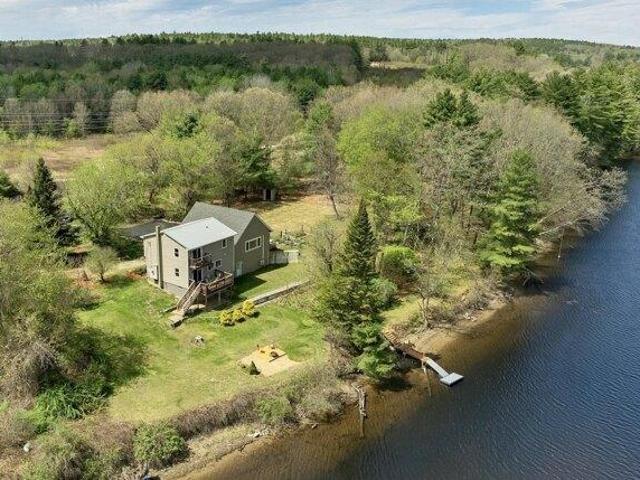 House for sale in New Hampshire