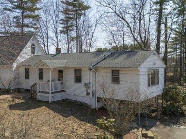 House for sale in New Hampshire