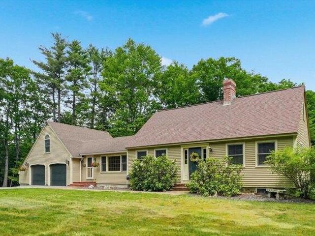 House for sale in New Hampshire