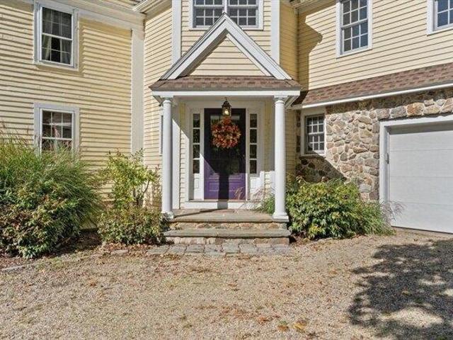 House for sale in Boxford