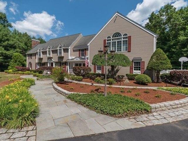 House for sale in Boxford, Massachusetts