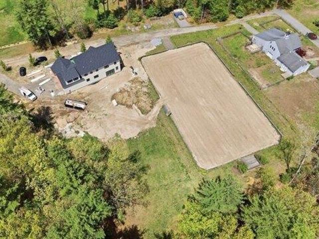 House for sale in Boxford, Massachusetts