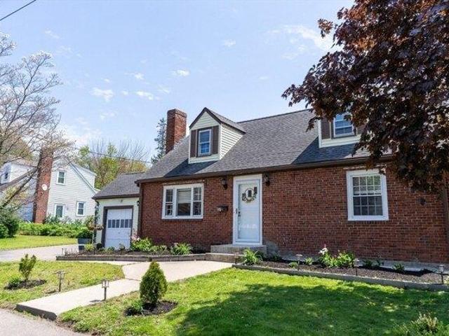 House for sale in Braintree, Massachusetts