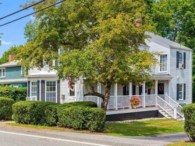 House for sale in Braintree, Massachusetts