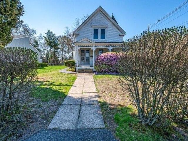 House for sale in Braintree, Massachusetts