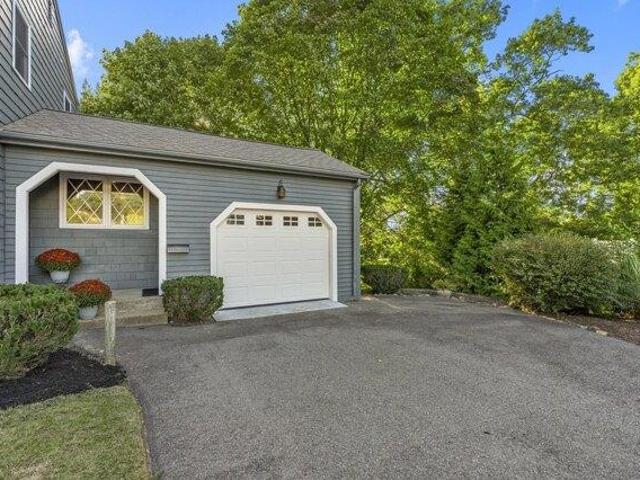 House for sale in Braintree Highlands, Braintree