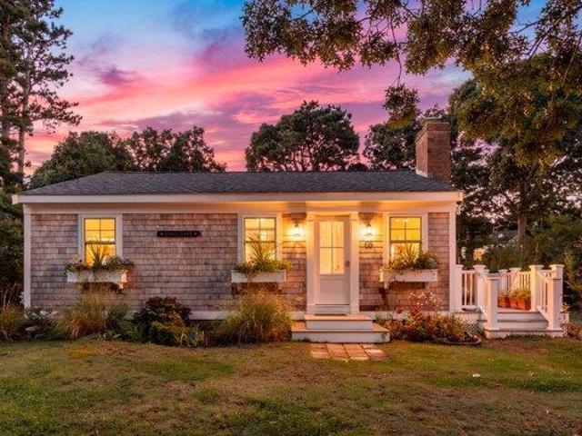 House for sale in East Brewster, Brewster