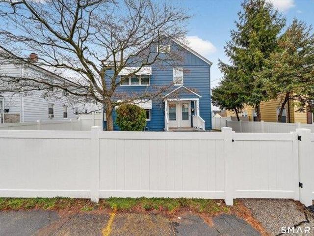 House for sale in Bridgeport, Connecticut