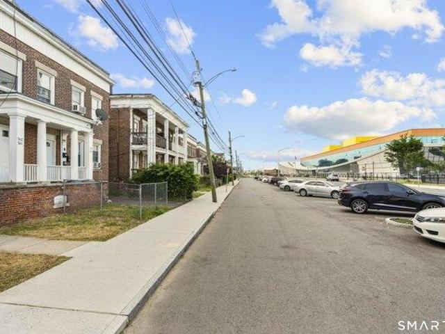 House for sale in Bridgeport, Connecticut