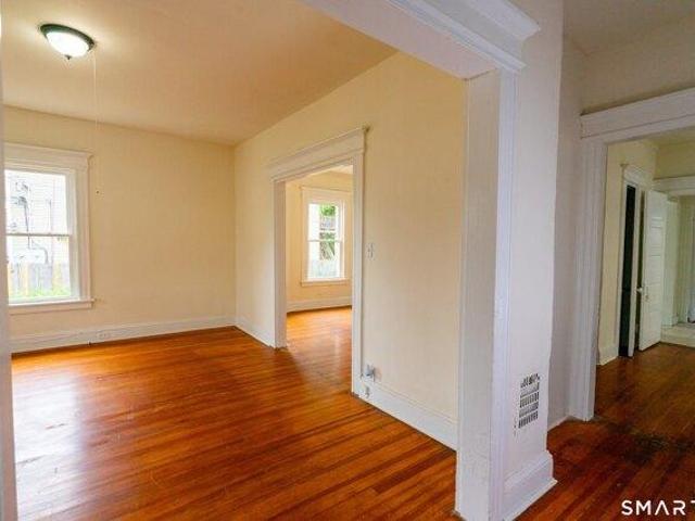 House for sale in Bridgeport, Greater Bridgeport Planning Region