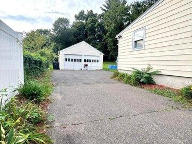 House for sale in Bridgeport, Greater Bridgeport Planning Region
