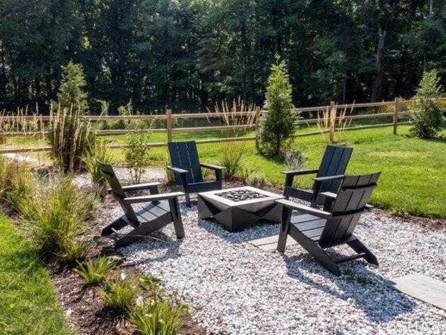 House for sale in Bridgewater, Western Connecticut Planning Region