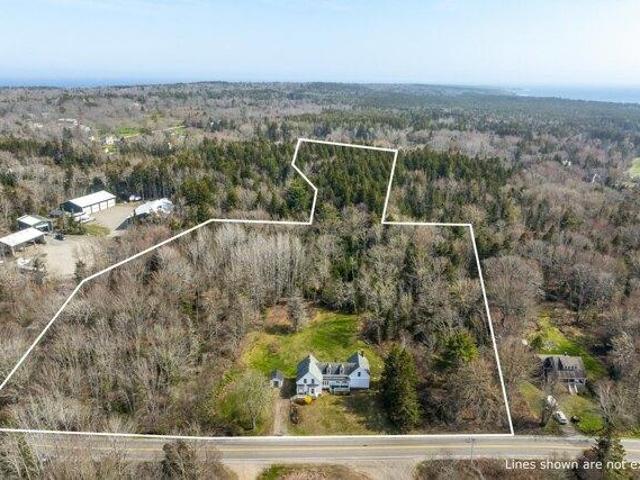 House for sale in Bristol, Maine