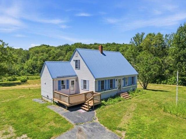 House for sale in Bristol, Maine