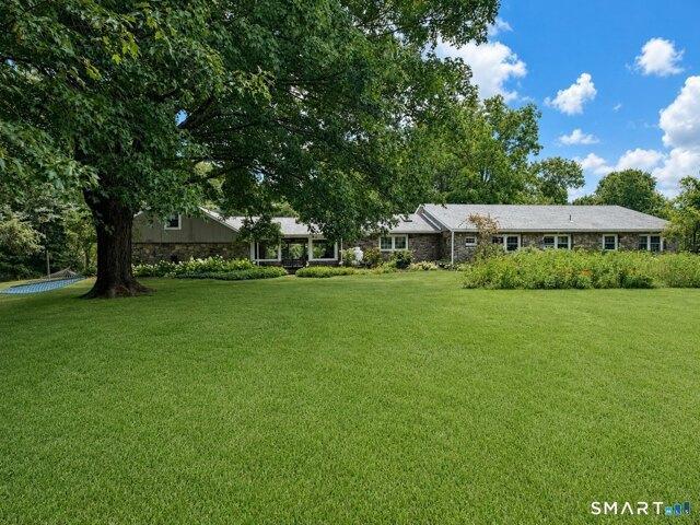 House for sale in Brookfield, Connecticut