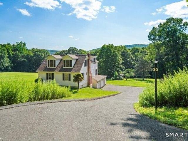 House for sale in Brookfield, Connecticut