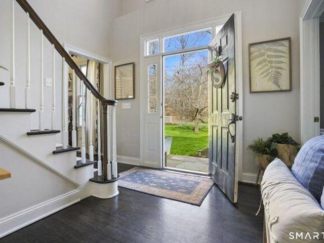 House for sale in Brookfield, Connecticut