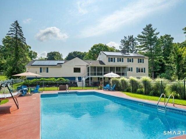 House for sale in Brookfield, Connecticut