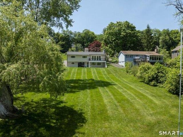 House for sale in Brookfield, Connecticut