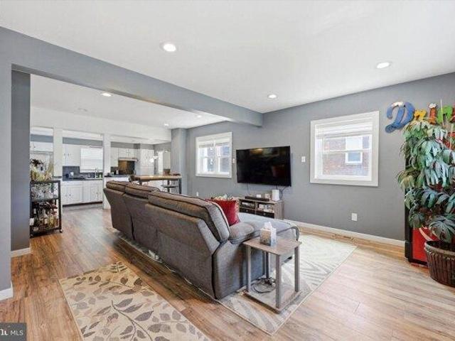 House for sale in Commerce, New Jersey