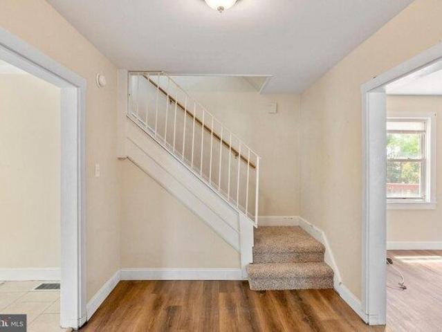 House for sale in Commerce, New Jersey
