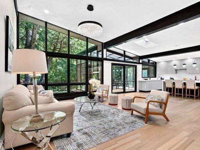 House for sale in South Brookline, Brookline