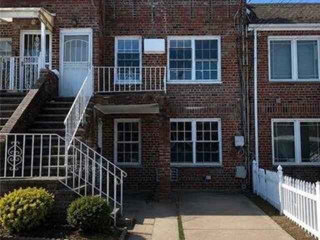 House for sale in Arverne, New York