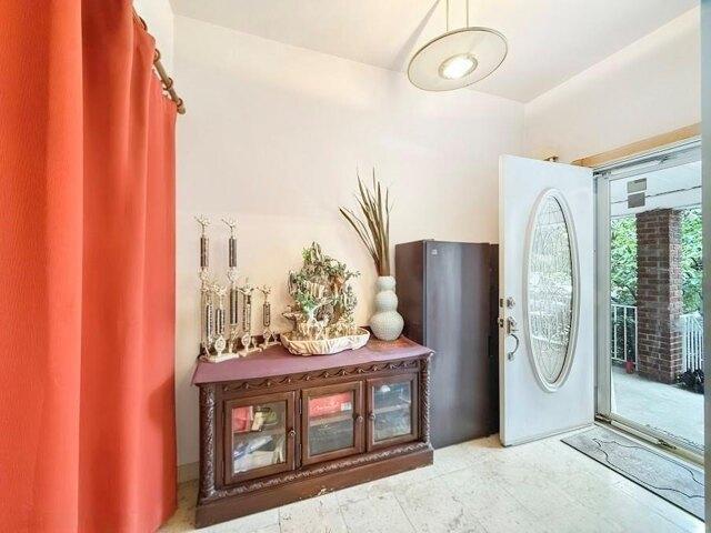 House for sale in Arverne, New York
