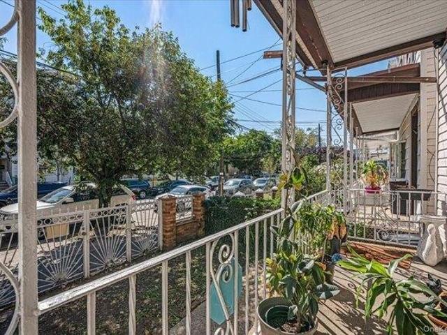 House for sale in Arverne, New York