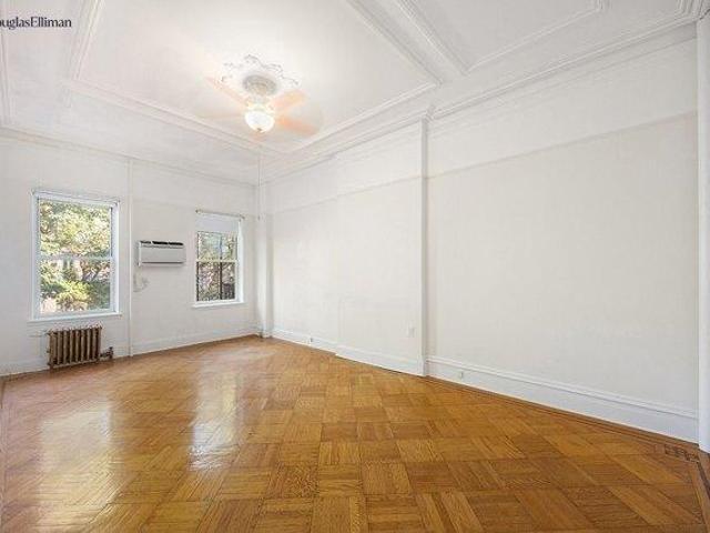 House for sale in Arverne, New York