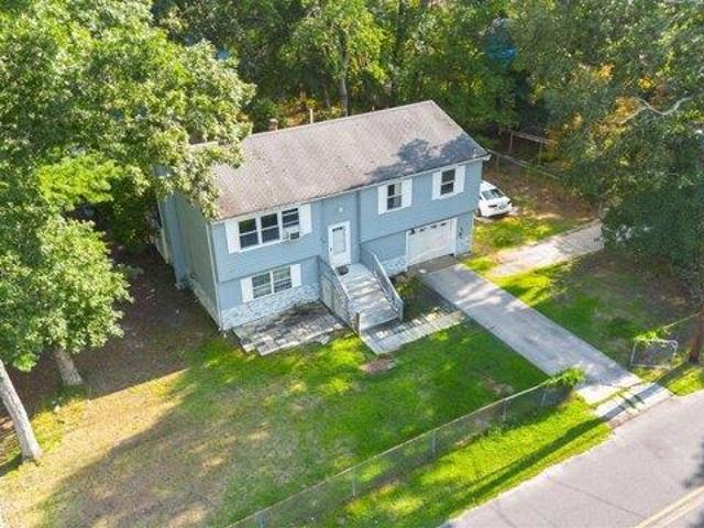 House for sale in Browns Mills, New Jersey
