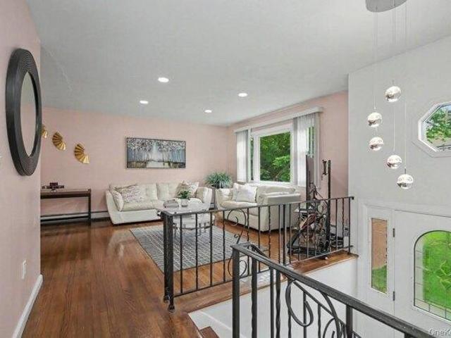 House for sale in Croton On Hudson, New York