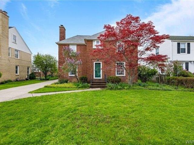 House for sale in Tonawanda, New York