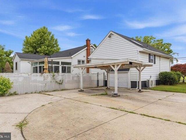 House for sale in Burlington, New Jersey