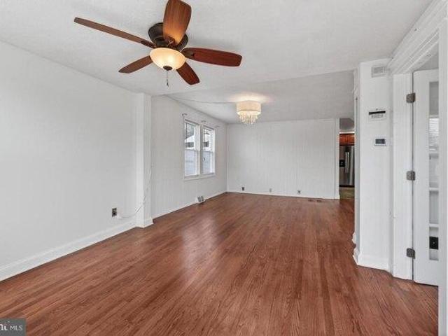 House for sale in Burlington, Burlington County