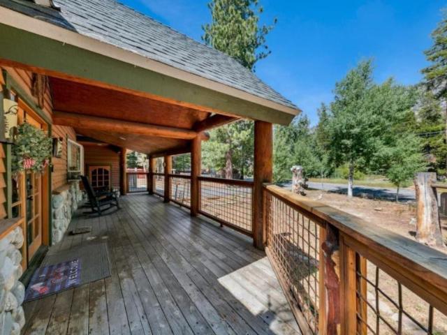 House for sale in Christmas Valley, California