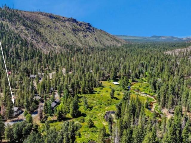 House for sale in Christmas Valley, California