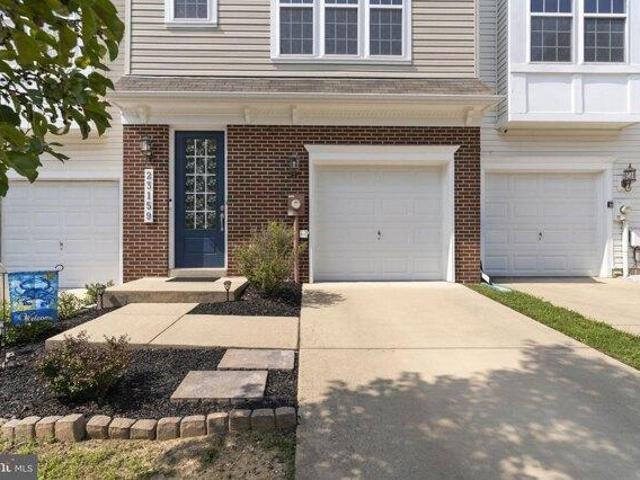 House for sale in California, Maryland