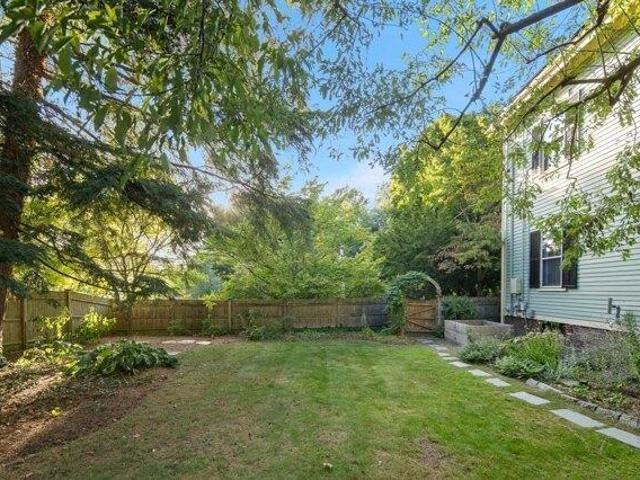 House for sale in Coolidge Hill, Cambridge