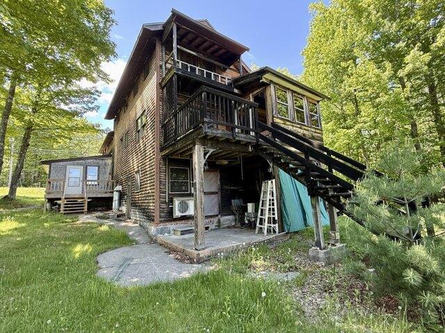 House for sale in Cambridge, Somerset County